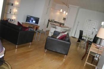 Apartamento Inverness Place *