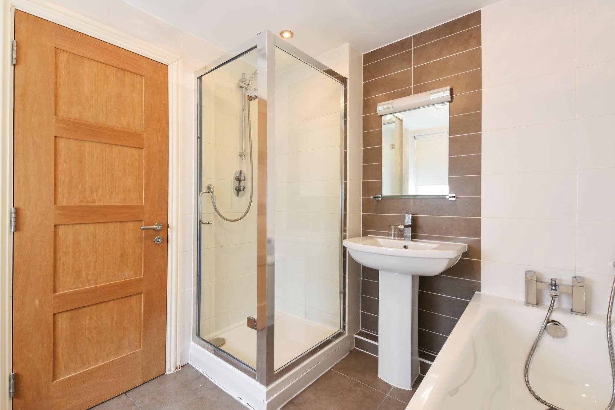 Inverness Place Apartamento